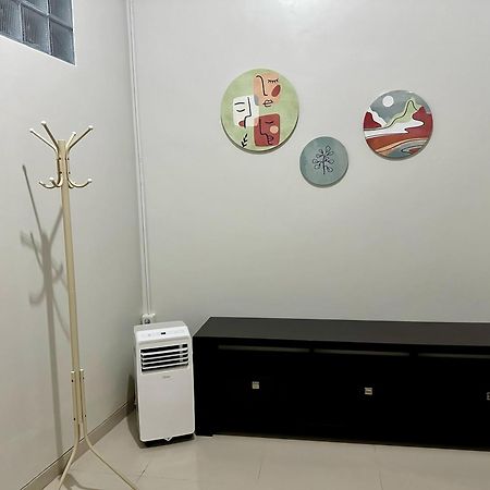 Cendhani Raras Gallery Kejayan Luaran gambar