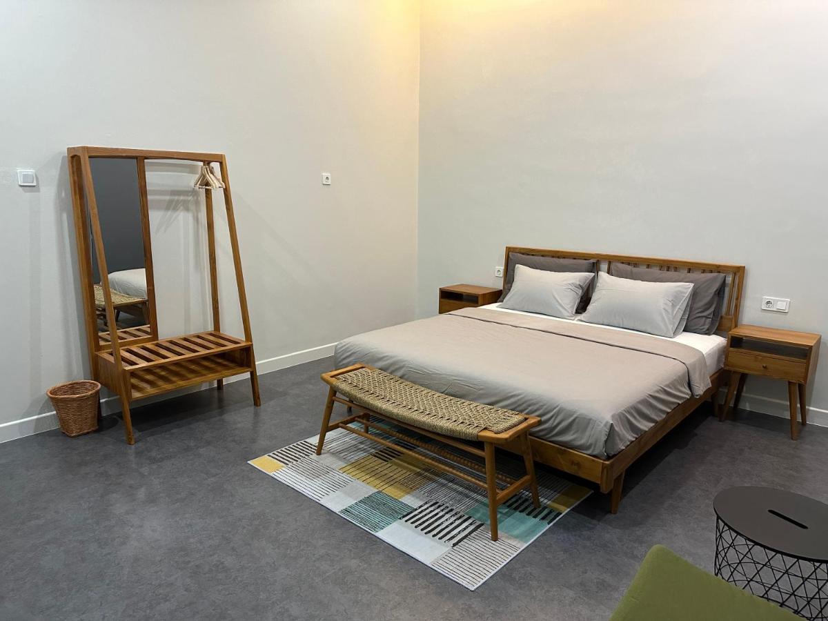 Cendhani Raras Gallery Kejayan Luaran gambar