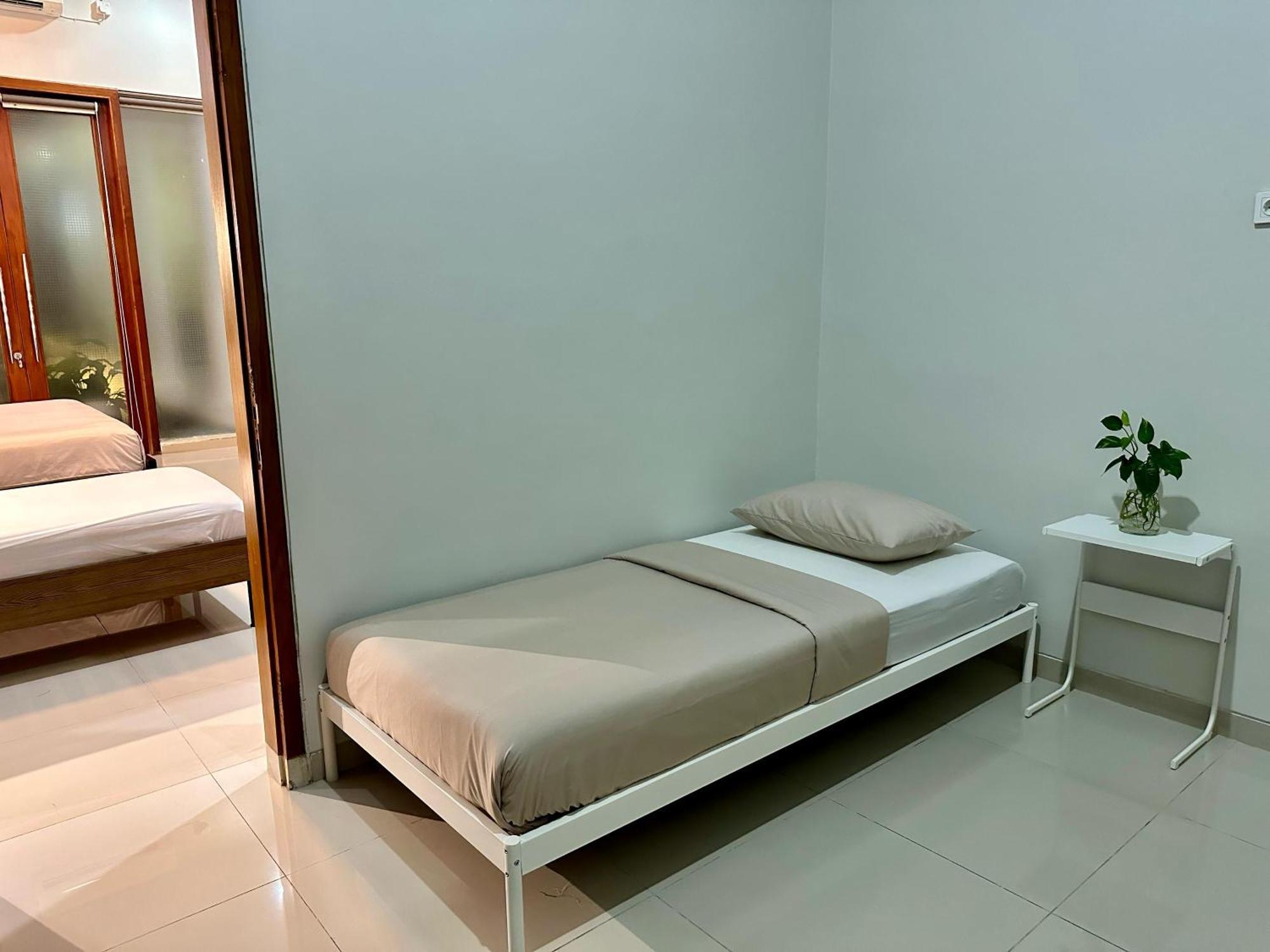 Cendhani Raras Gallery Kejayan Luaran gambar